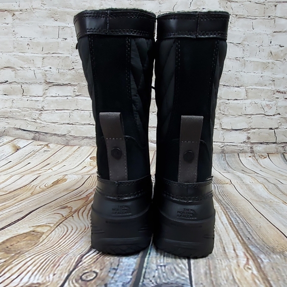 New in box Youth Thermoball Shelista Boots - Picture 5 of 8